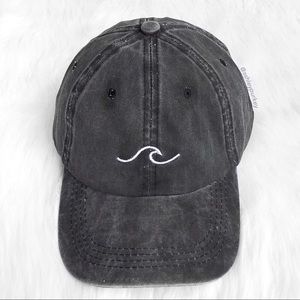 Gray washed ocean wave embroidered baseball hat